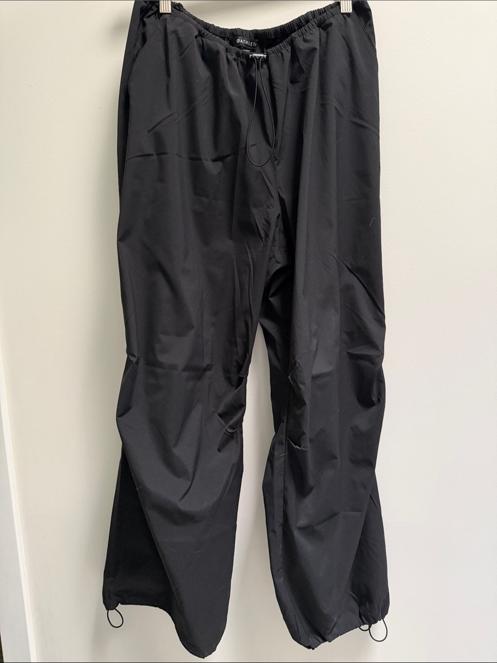 Athleta Daybreak Mid Rise Parachute Jogger medium